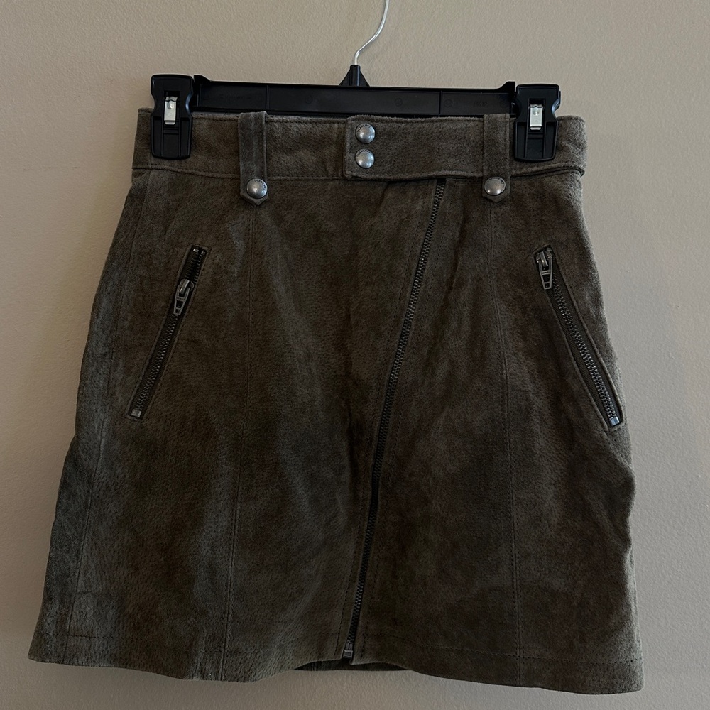 WOMEN'S 100% LEATHER ZIPPER SKIRT - Picture 4 of 11